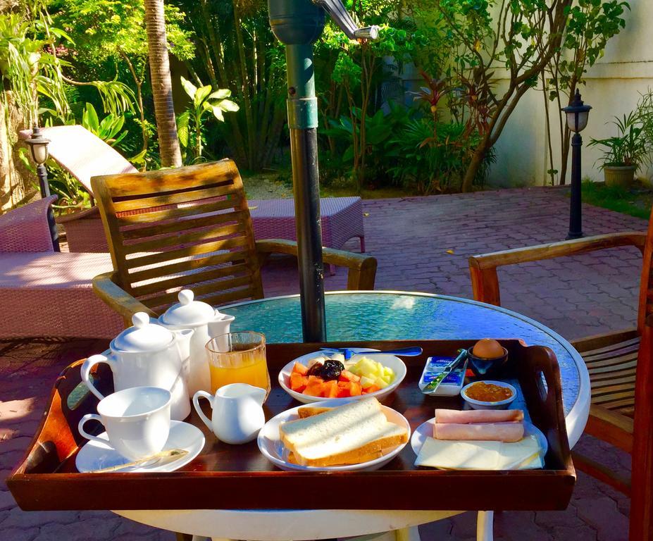 Casa Do Sandalo Boutique Guest House Дили Экстерьер фото