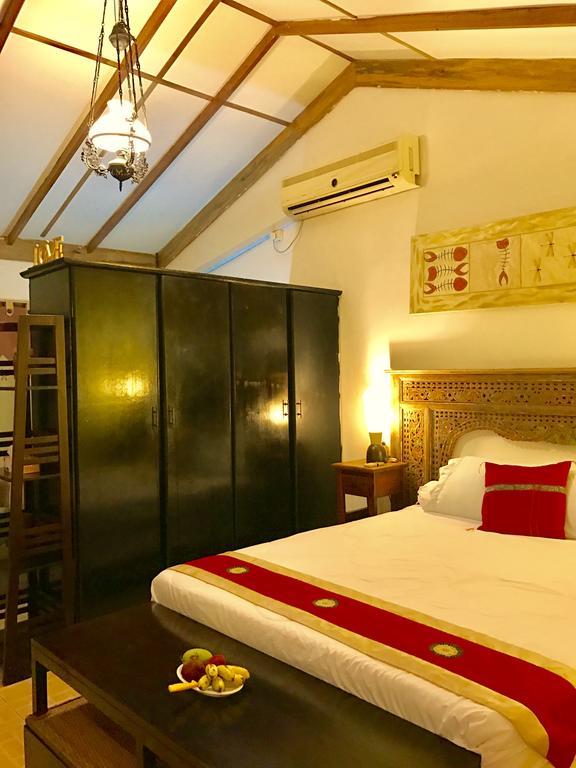 Casa Do Sandalo Boutique Guest House Дили Экстерьер фото