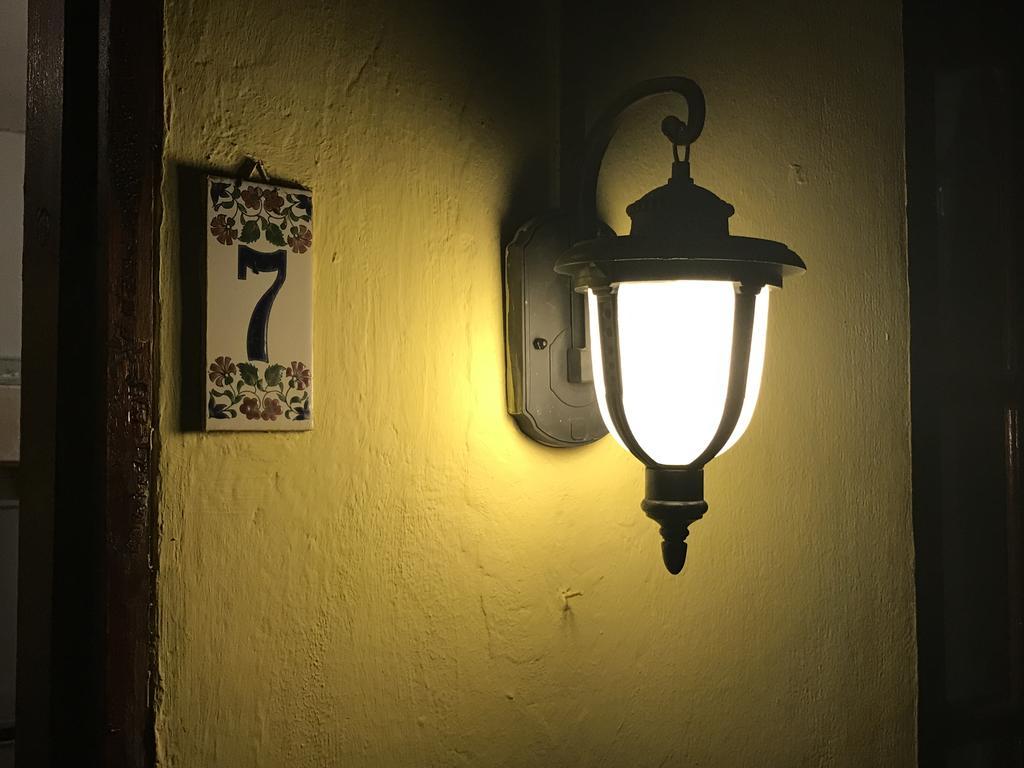 Casa Do Sandalo Boutique Guest House Дили Экстерьер фото