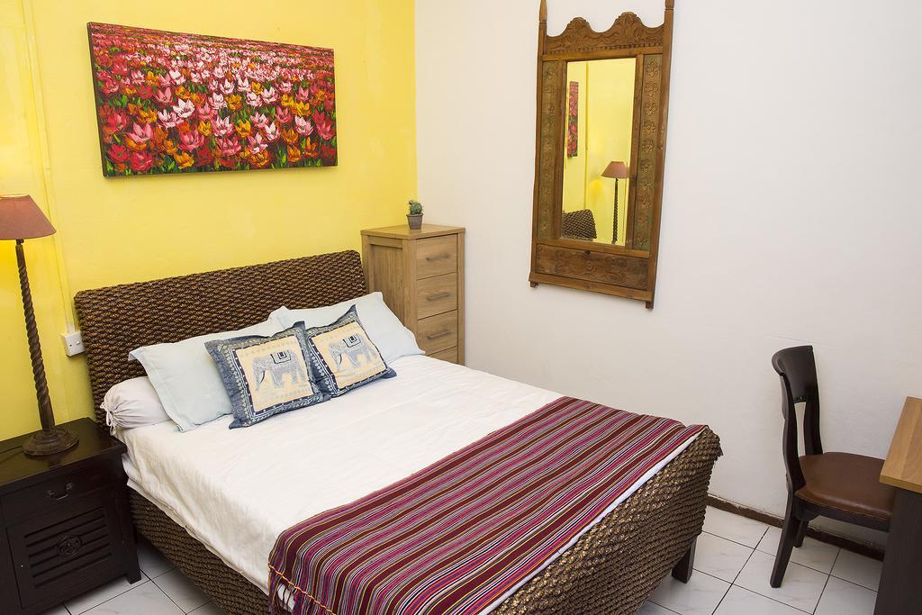 Casa Do Sandalo Boutique Guest House Дили Экстерьер фото