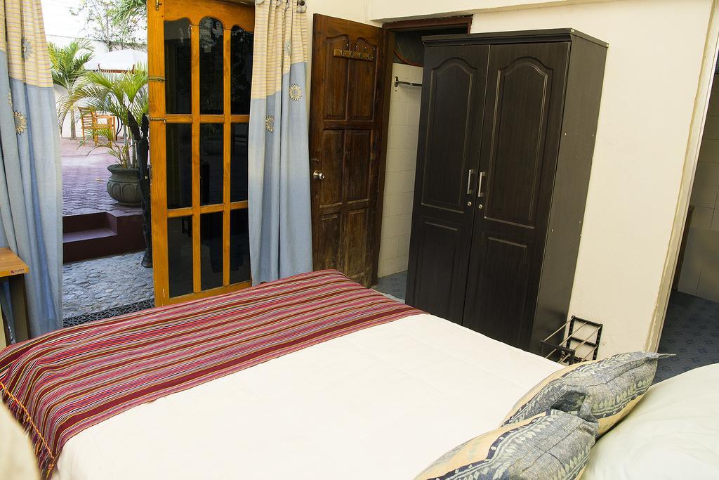 Casa Do Sandalo Boutique Guest House Дили Экстерьер фото