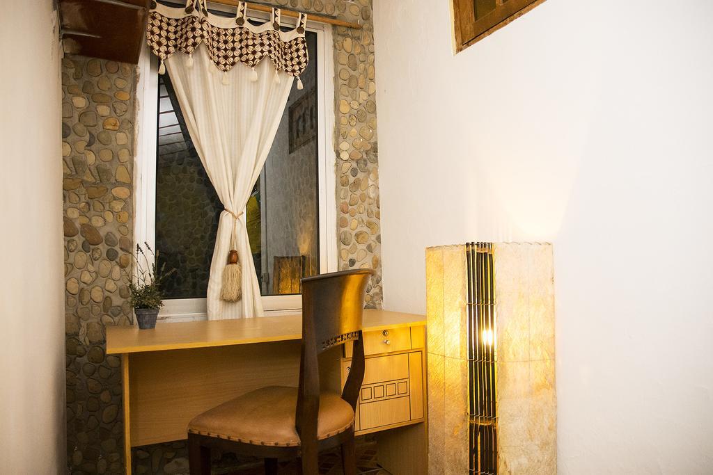 Casa Do Sandalo Boutique Guest House Дили Экстерьер фото